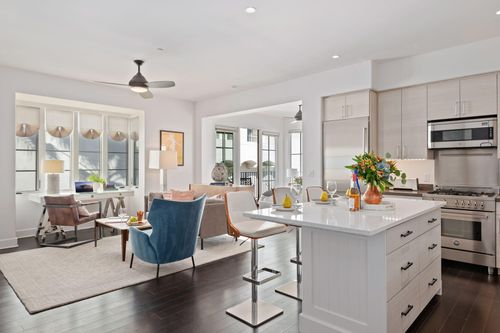 apt-303-18 W Victoria Street, Santa Barbara, CA, 93101 | Card Image