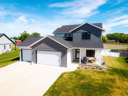 1713 Fox Glove St, HOLMEN, WI, 54636-4301 | Card Image