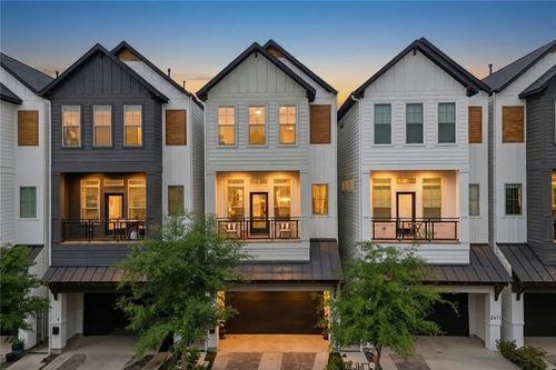 2409 Bevis St, Houston, TX, 77008-1845 | Card Image