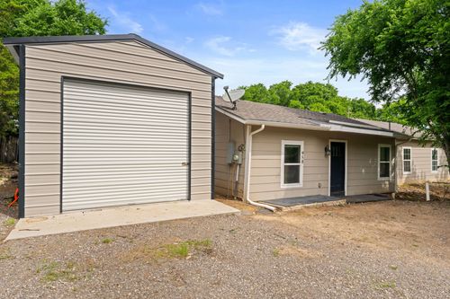 958 Honeysuckle Trl, Midlothian, TX, 76065-7028 | Card Image