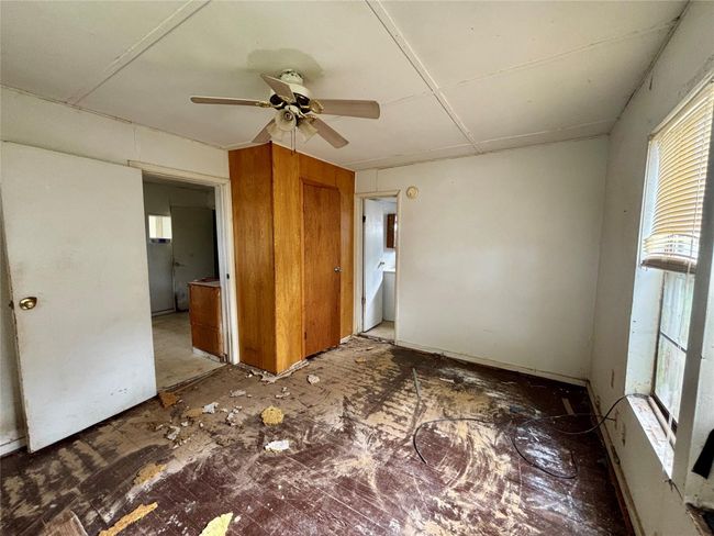100 Upton Ln, House other with 2 bedrooms, 2 bathrooms and null parking in Brazoria TX | Image 11