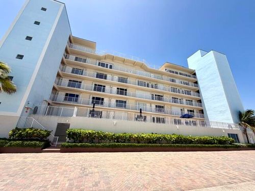 408-300 Oregon St, Hollywood, FL, 33019-2037 | Card Image