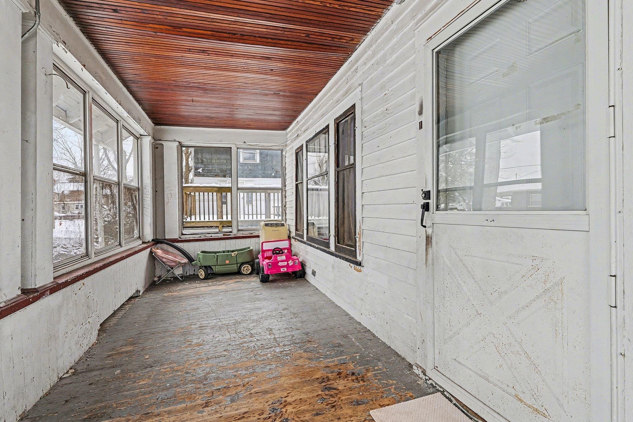 Residential Income in Saginaw 3