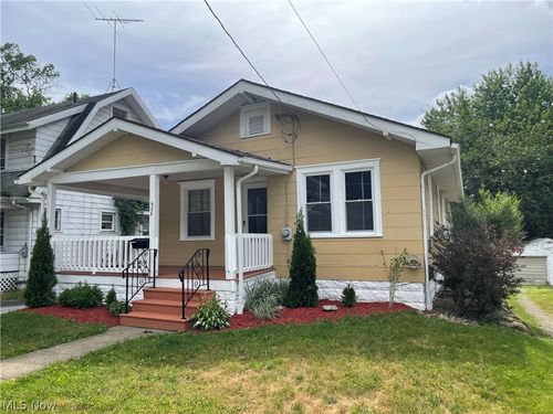 628 Garry Rd, Akron, OH, 44305-1758 | Card Image