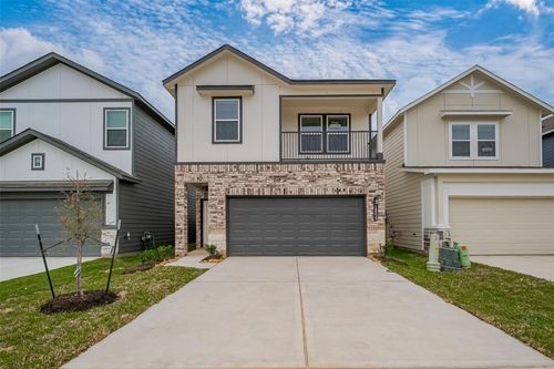 14975 Eagle Feather Dr, Houston, TX, 77090-6025 | Card Image