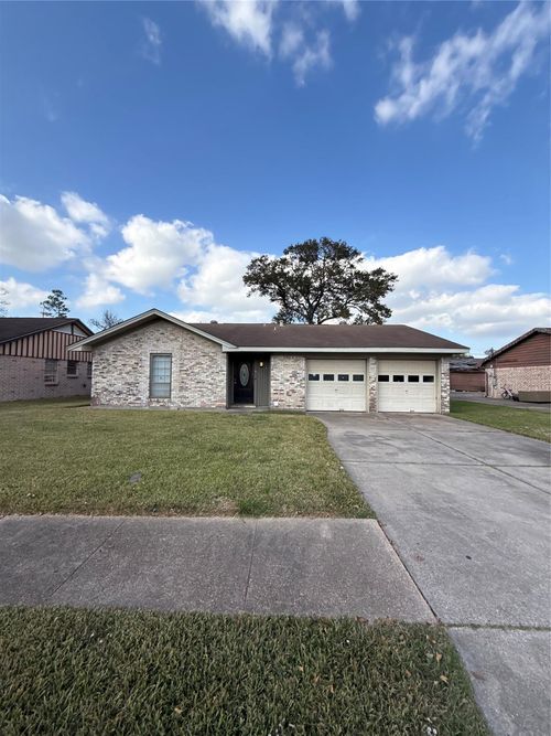 13319 Forest Knoll Dr, Houston, TX, 77049-1505 | Card Image
