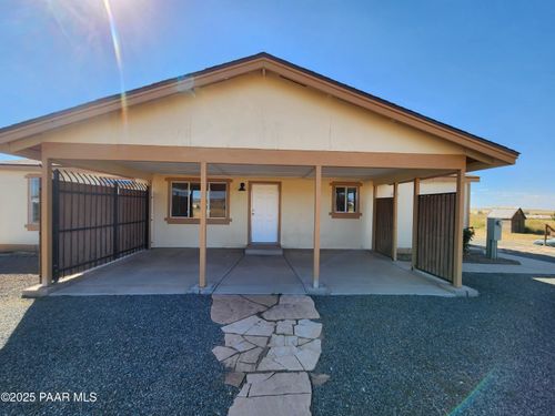 10550 N Poquito Valley Rd, Prescott Valley, AZ, 86315-4762 | Card Image