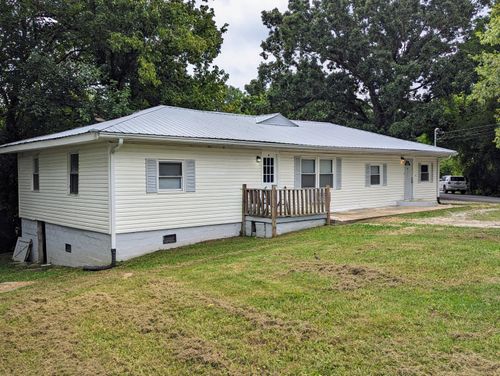 2 Bell Ave, Rossville, GA, 30741-8102 | Card Image