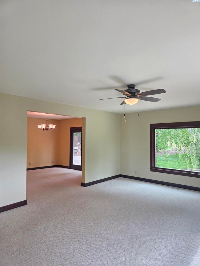 6302 Sand Rd, Home with 4 bedrooms, 3 bathrooms and null parking in Pullman WA | Image 28