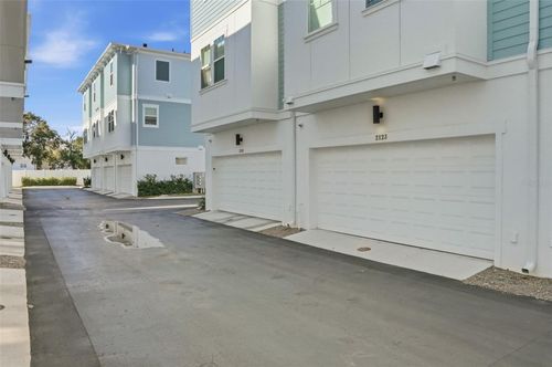 2123 1st Ave N, St Petersburg, FL, 33713-8803 | Card Image