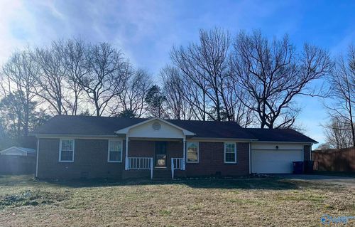 184 Winter Ridge Dr, Madison, AL, 35757-8017 | Card Image