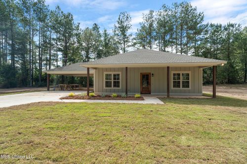 158 Wood Bridge Ln, Seminary, MS, 39479-4110 | Card Image