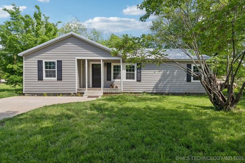 109 S Coo Y Yah St, Pryor, OK, 74361-4601 | Card Image
