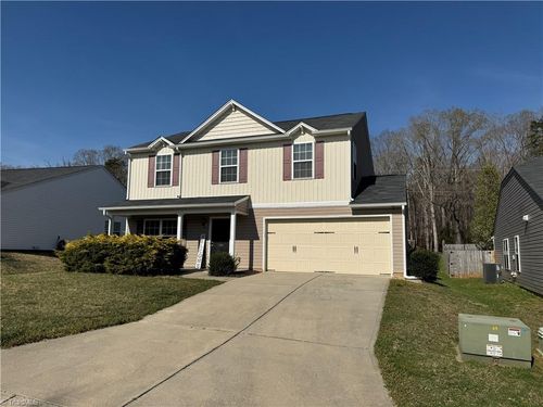 5911 Odenton Ln, Pfafftown, NC, 27040-9815 | Card Image