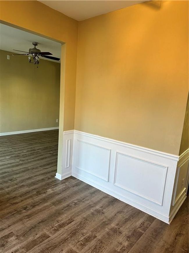 965 Tree Top Dr, House other with 4 bedrooms, 3 bathrooms and null parking in Suwanee GA | Image 5