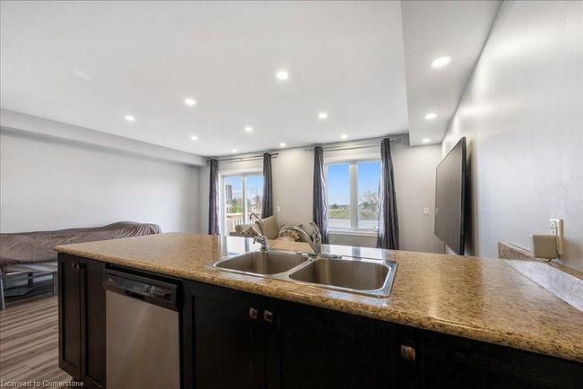 734 Cook Cres, Townhouse with 3 bedrooms, 3 bathrooms and 2 parking in Shelburne ON | Image 11