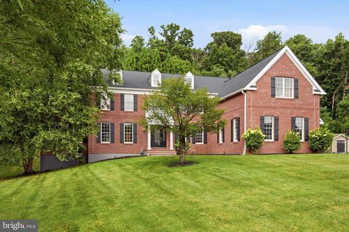 1659 Linda Dr, WEST CHESTER, PA, 19380-7500 | Card Image