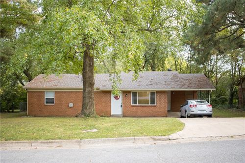 2205 Cottonwood Pl, Springdale, AR, 72762-7309 | Card Image