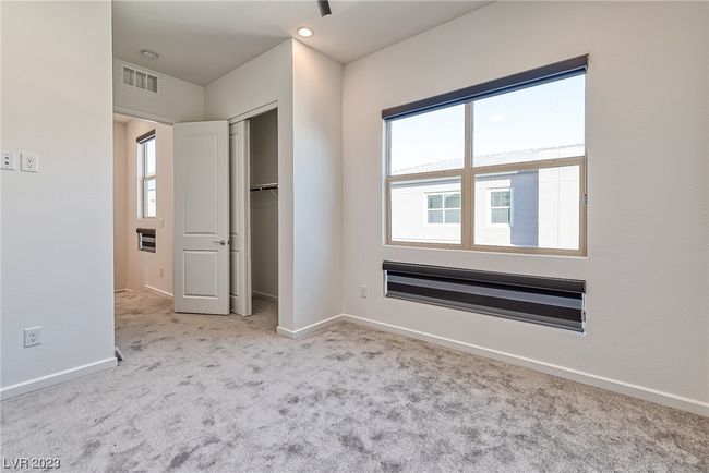 639 Grey Saker St, Townhouse with 4 bedrooms, 4 bathrooms and null parking in Las Vegas NV | Image 37