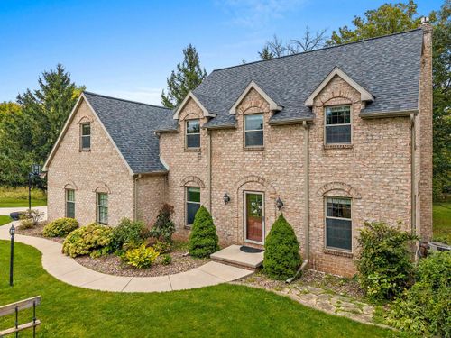 2695 Whitegate Trl, DE PERE, WI, 54115-8179 | Card Image