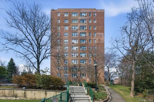 6b-80 Knolls Cres, Bronx, NY, 10463-6314 | Card Image