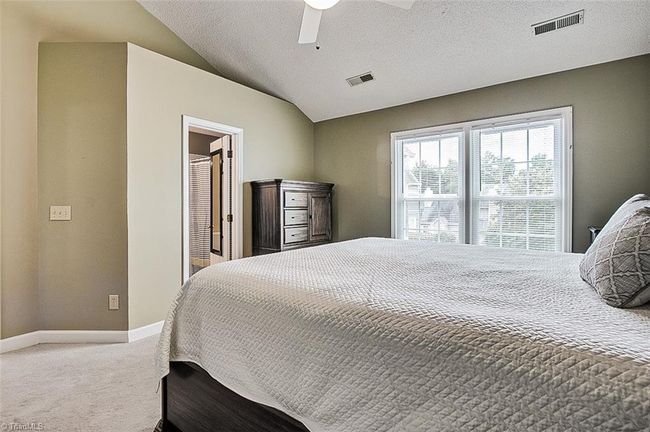Primary Bedroom | Image 17