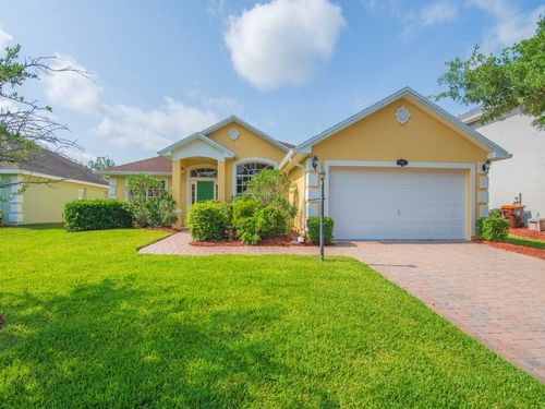 522 N Valencia Cir Sw, Vero Beach, FL, 32968-6009 | Card Image