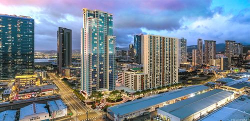 b1602-428 Cooke St, Honolulu, HI, 96813-5321 | Card Image