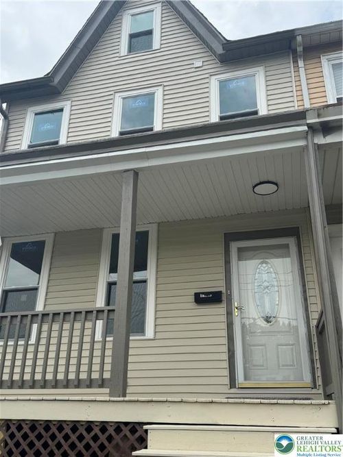 1157 Wood Ave, EASTON, PA, 18042-3271 | Card Image