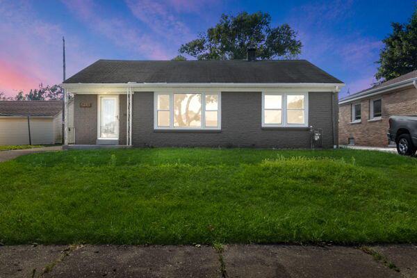 33rd St, Milwaukee, WI 53215