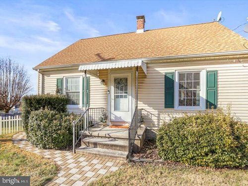 2960 Hanover Pike, HANOVER, PA, 17331-8838 | Card Image