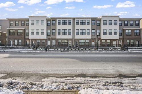 353 Main St, Little Falls, NJ, 07424-1207 | Card Image