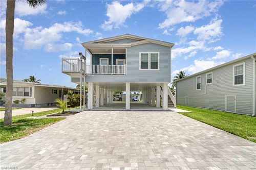 11301 Bayside Blvd, FORT MYERS BEACH, FL, 33931-3148 | Card Image