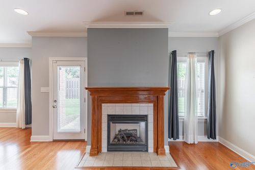 936 Tracey Ln, Decatur, AL, 35601-7700 | Card Image