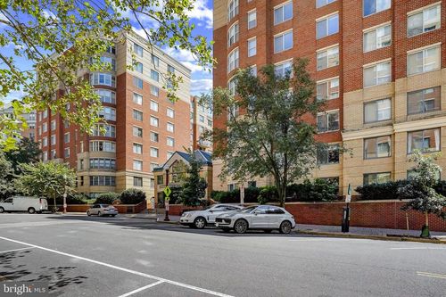 apt-201e-3835 9th St N, ARLINGTON, VA, 22203-1932 | Card Image