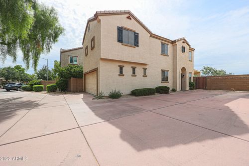 3039 W Los Gatos Dr, Phoenix, AZ, 85027-1754 | Card Image