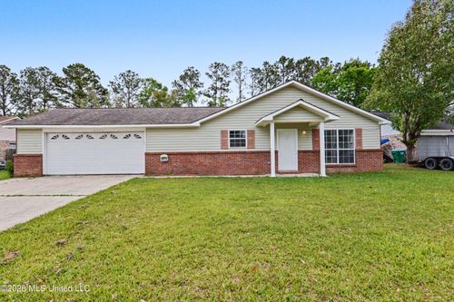 10695 Plummer Cir, Gulfport, MS, 39503-4445 | Card Image