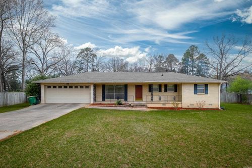 10 Dee Dee Circle, Little Rock, AR, 72223 | Card Image