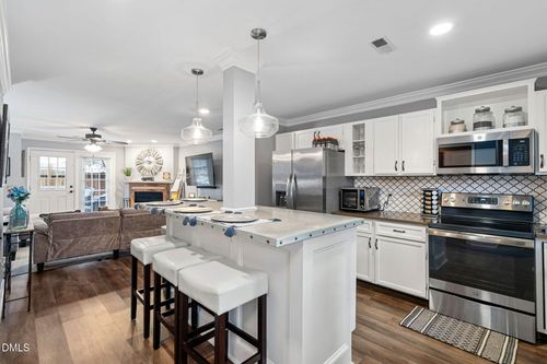 1720 Township Cir, Raleigh, NC, 27609-5072 | Card Image