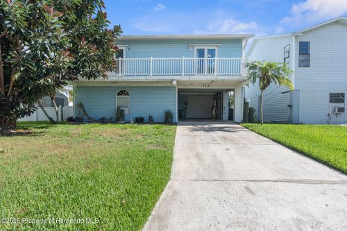 7637 Hatteras Dr, Hudson, FL, 34667-3963 | Card Image