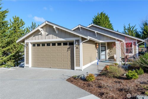 15 Waterford Ct, Sequim, WA, 98382-3497 | Card Image