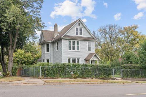 781 Case Ave, Saint Paul, MN, 55106-3732 | Card Image