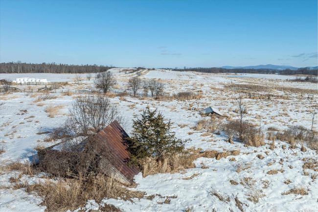 25 Crosby Rd, House other with 4 bedrooms, 2 bathrooms and null parking in Whiting VT | Image 41
