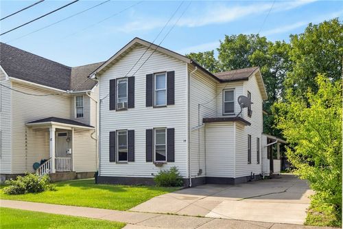 19 Waverly Pl, Rochester, NY, 14608-2163 | Card Image