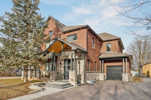 271 Main St N, Uxbridge, ON, L9P1R9 | Card Image