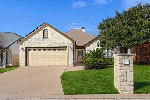 125 Fox Cir, Burnet, TX, 78611-3578 | Card Image