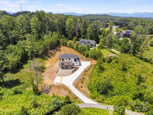 115 Nader Avenue Ext, Weaverville, NC, 28787-1359 | Card Image