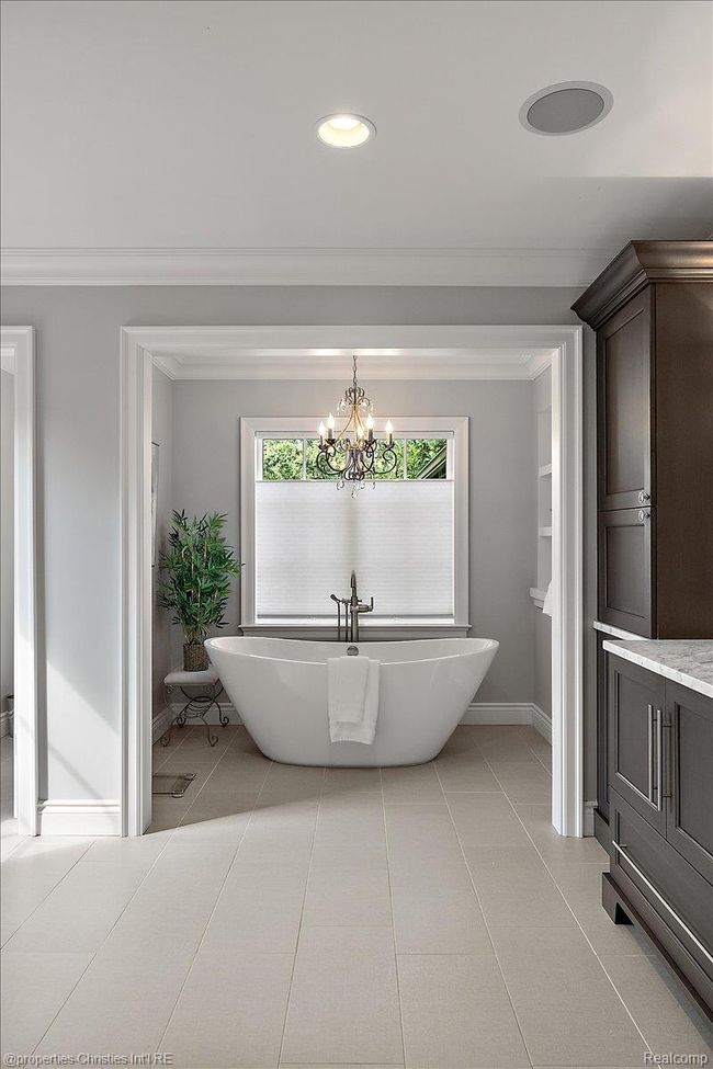 089-5385 Longmeadow Rd-89.jpg | Image 58