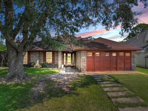 9690 Meadowbrook Dr, Beaumont, TX, 77706-3863 | Card Image