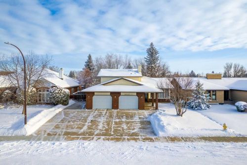 3801 57a Avenue, Lloydminster, AB, T9V2N6 | Card Image